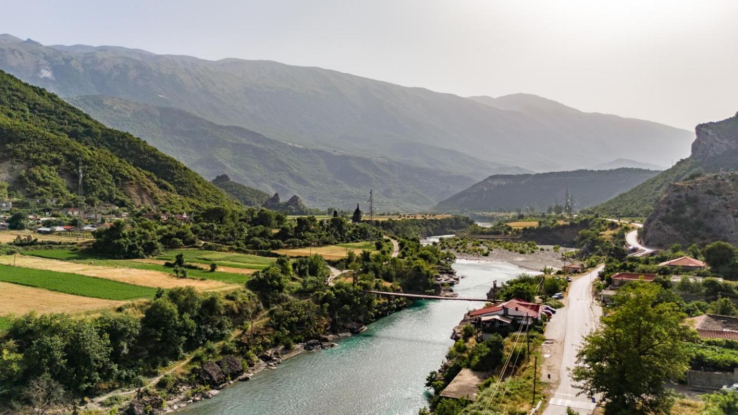 Vila Bujtina Lumo & Pool Përmet Exteriér fotografie