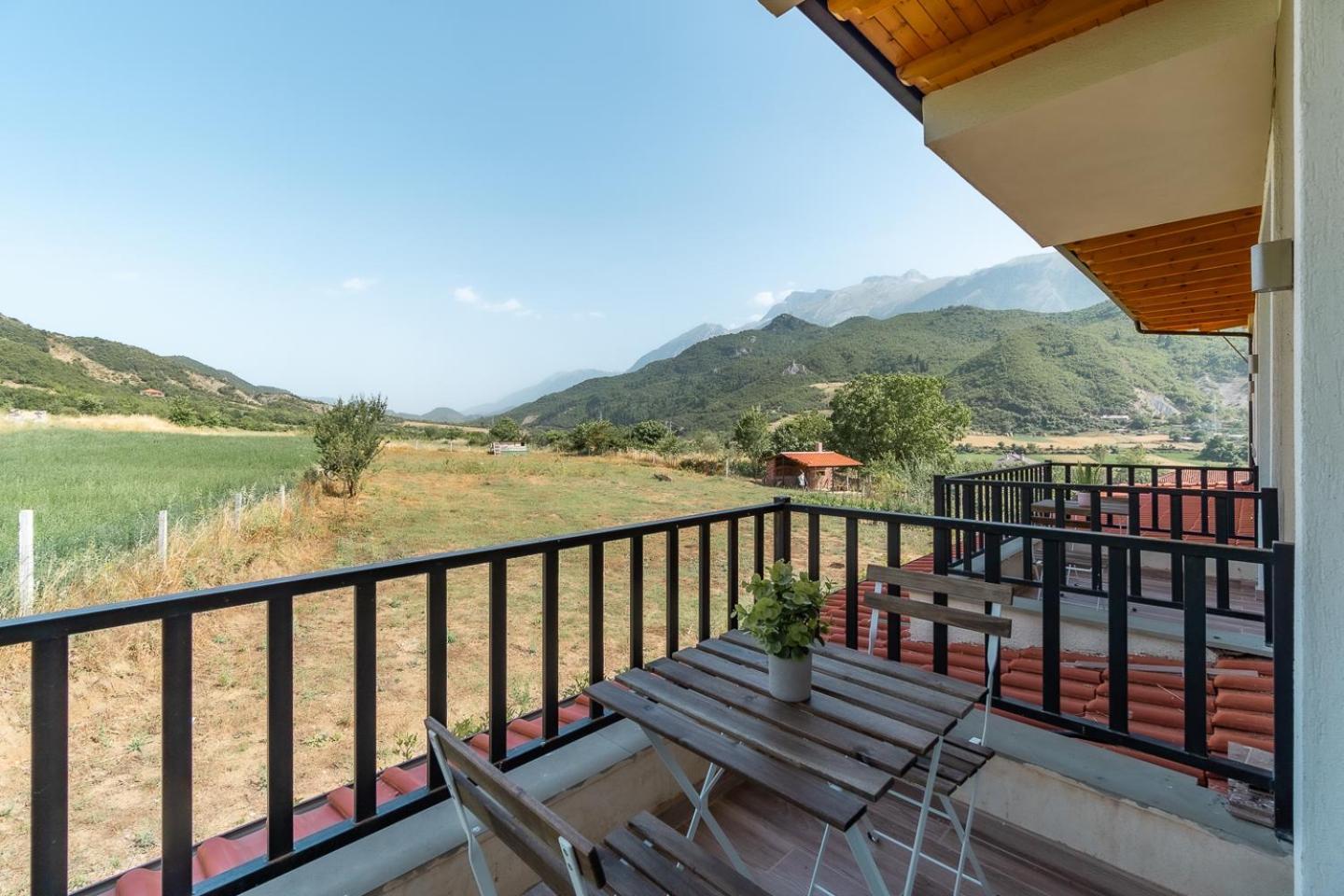 Vila Bujtina Lumo & Pool Përmet Exteriér fotografie