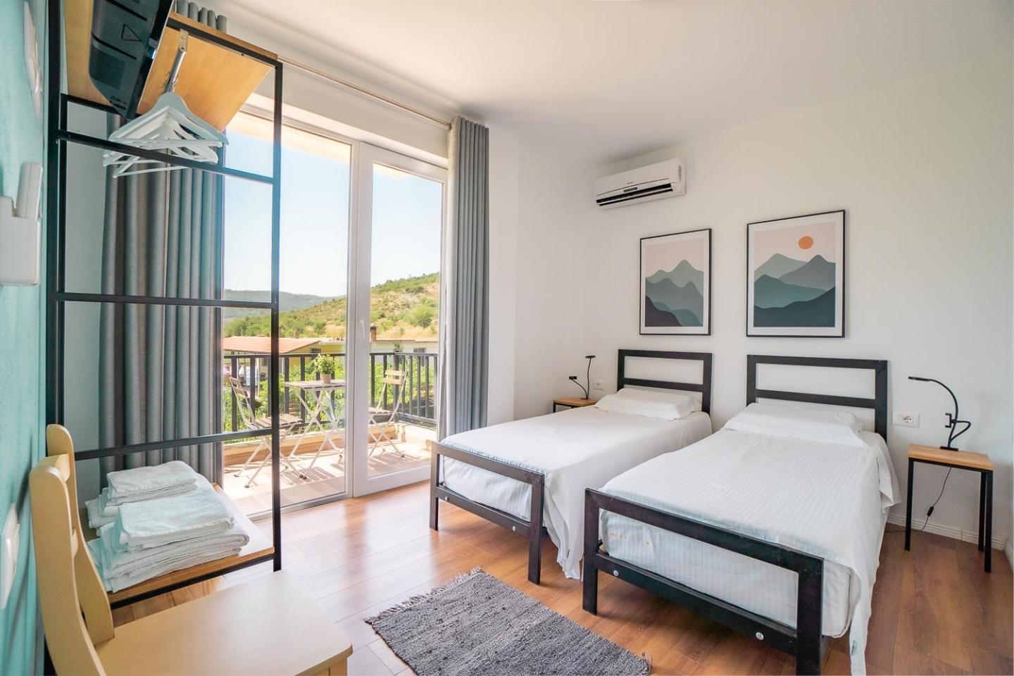 Vila Bujtina Lumo & Pool Përmet Exteriér fotografie